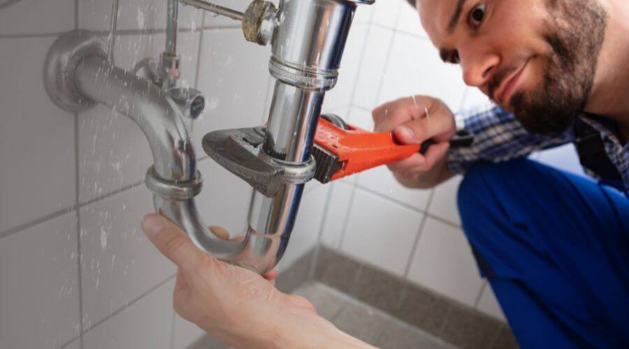 Professional same day plumber services in Castleton, IL